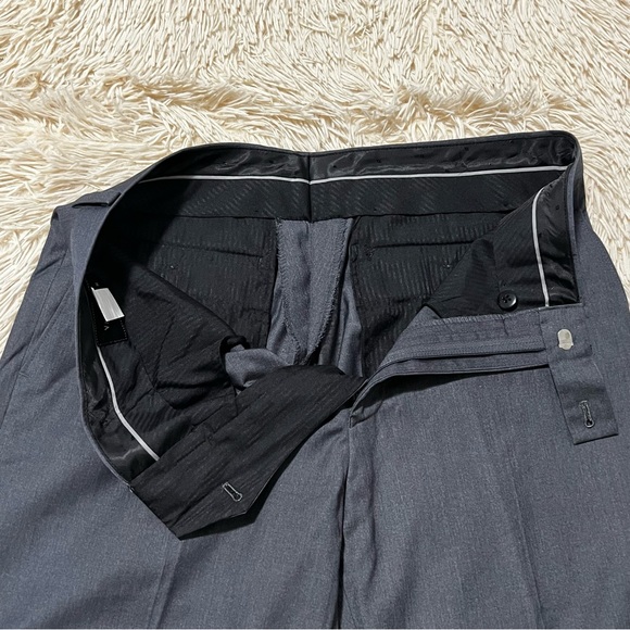 Van Heusen Dress Pants 32Wx32L - Picture 4 of 6